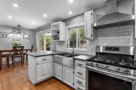 7 Elliot Way Harwich MA 02645