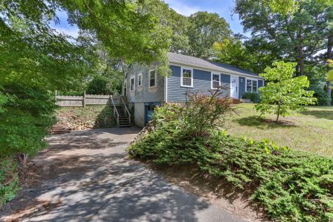 7 Elliot Way Harwich MA 02645