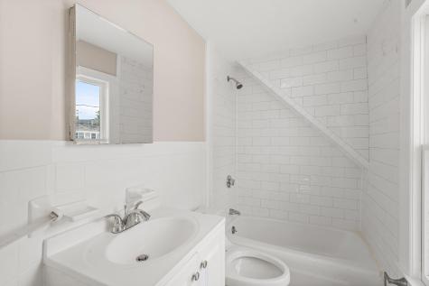 93 Sea Street Barnstable MA 02601