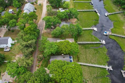 133 Edgewater Drive Falmouth MA 02536