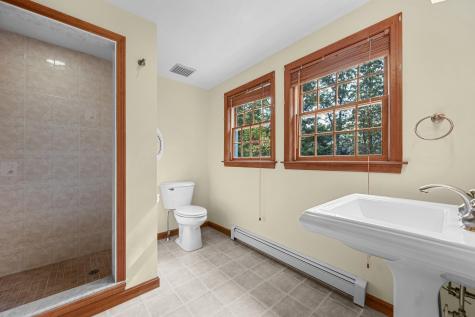 9 Crestview Drive Extension Sandwich MA 02563