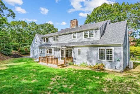 9 Crestview Drive Extension Sandwich MA 02563