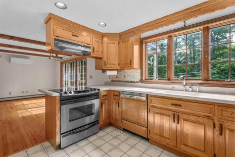 9 Crestview Drive Extension Sandwich MA 02563