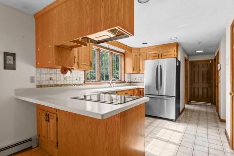 9 Crestview Drive Extension Sandwich MA 02563