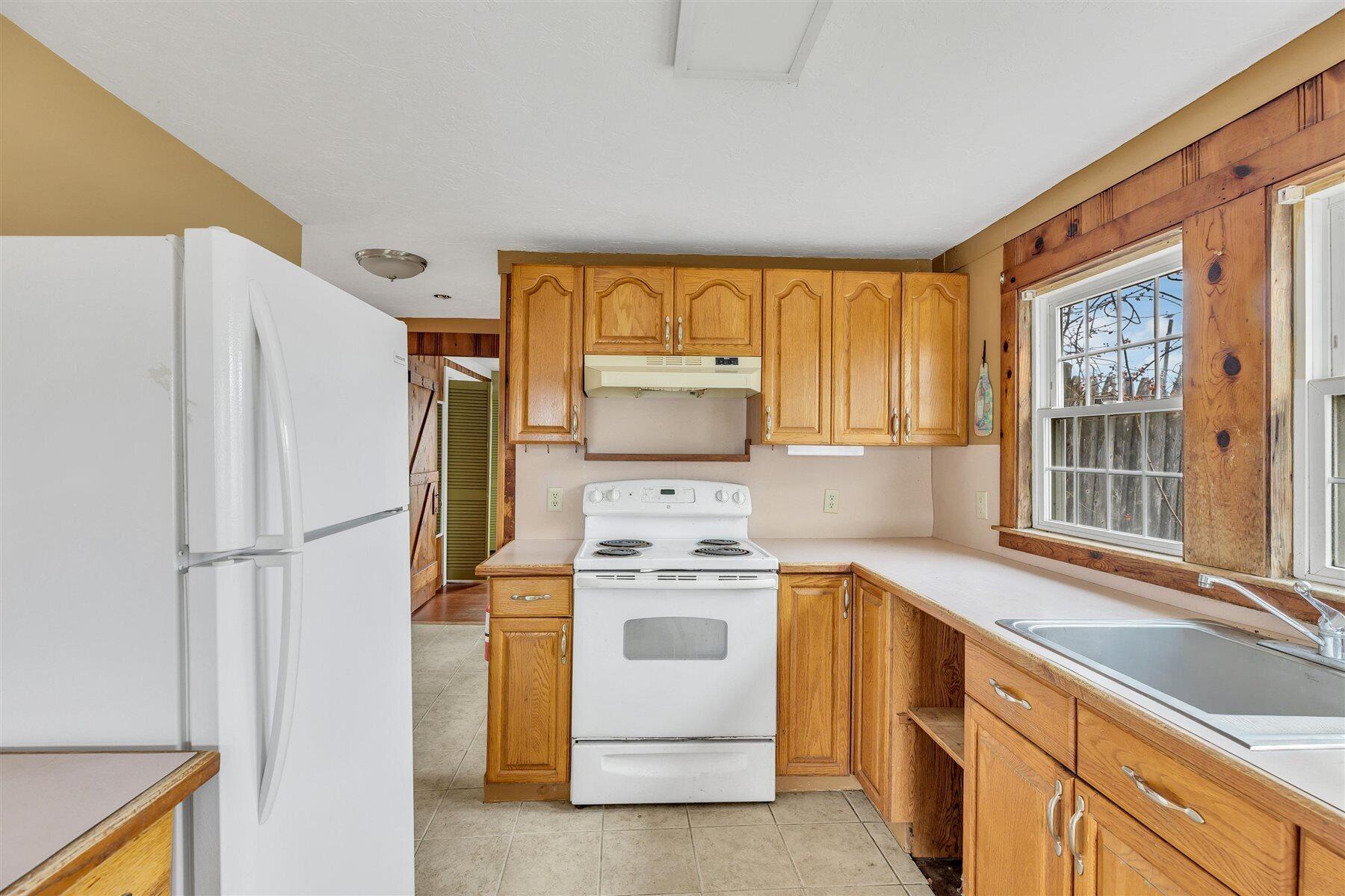 2 Freeman Avenue Sandwich MA 02563