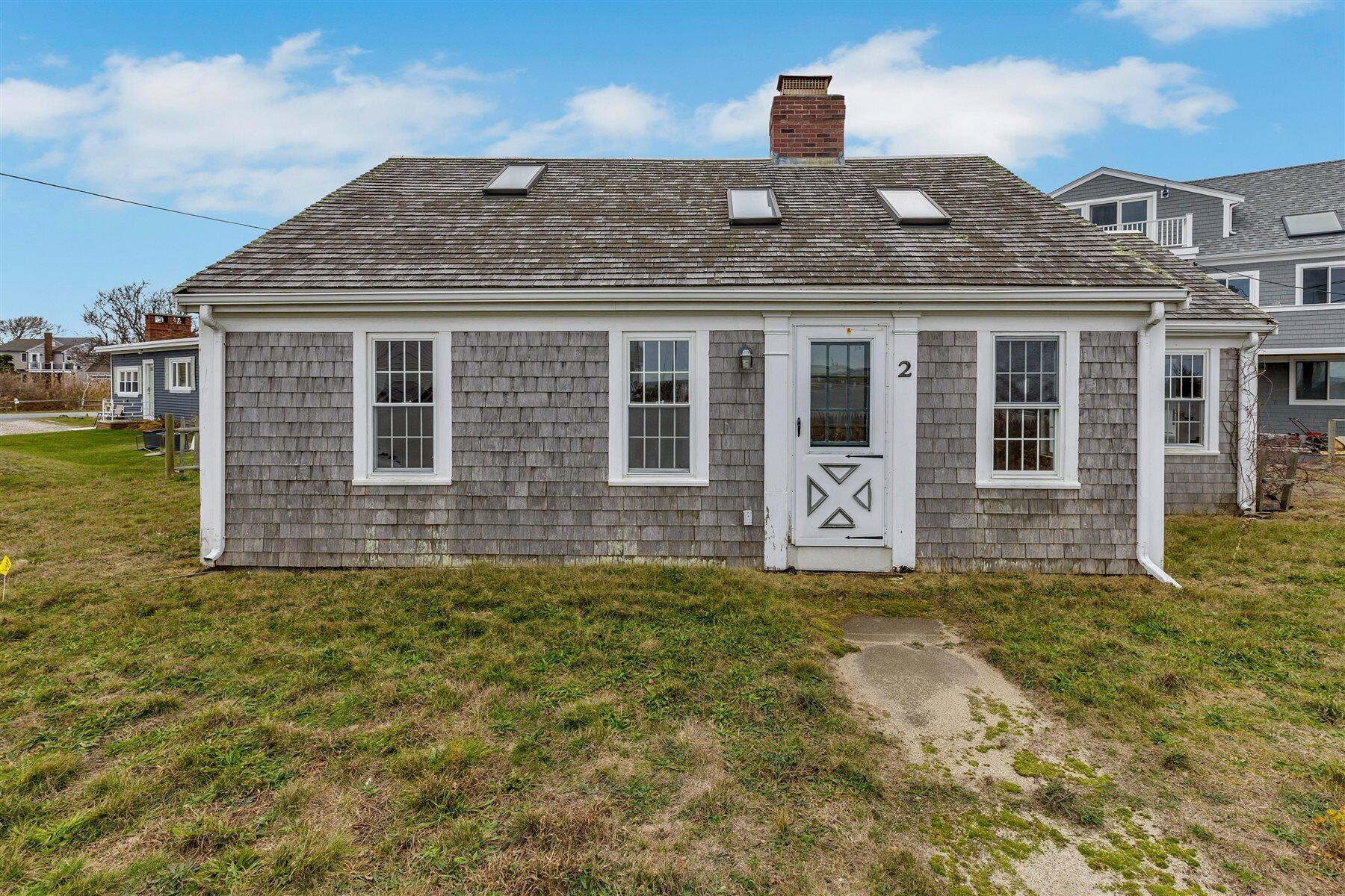 2 Freeman Avenue Sandwich MA 02563