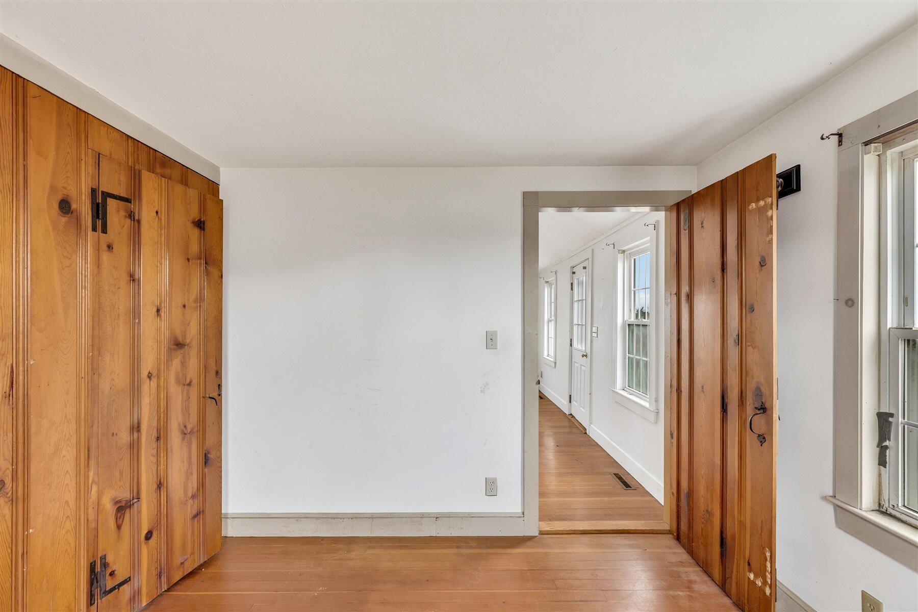 2 Freeman Avenue Sandwich MA 02563