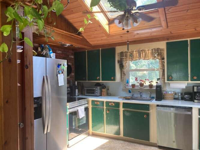 97 Prince Henry Drive Teaticket MA 02536
