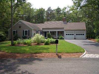26 The Morgan Circle Mashpee MA 02649