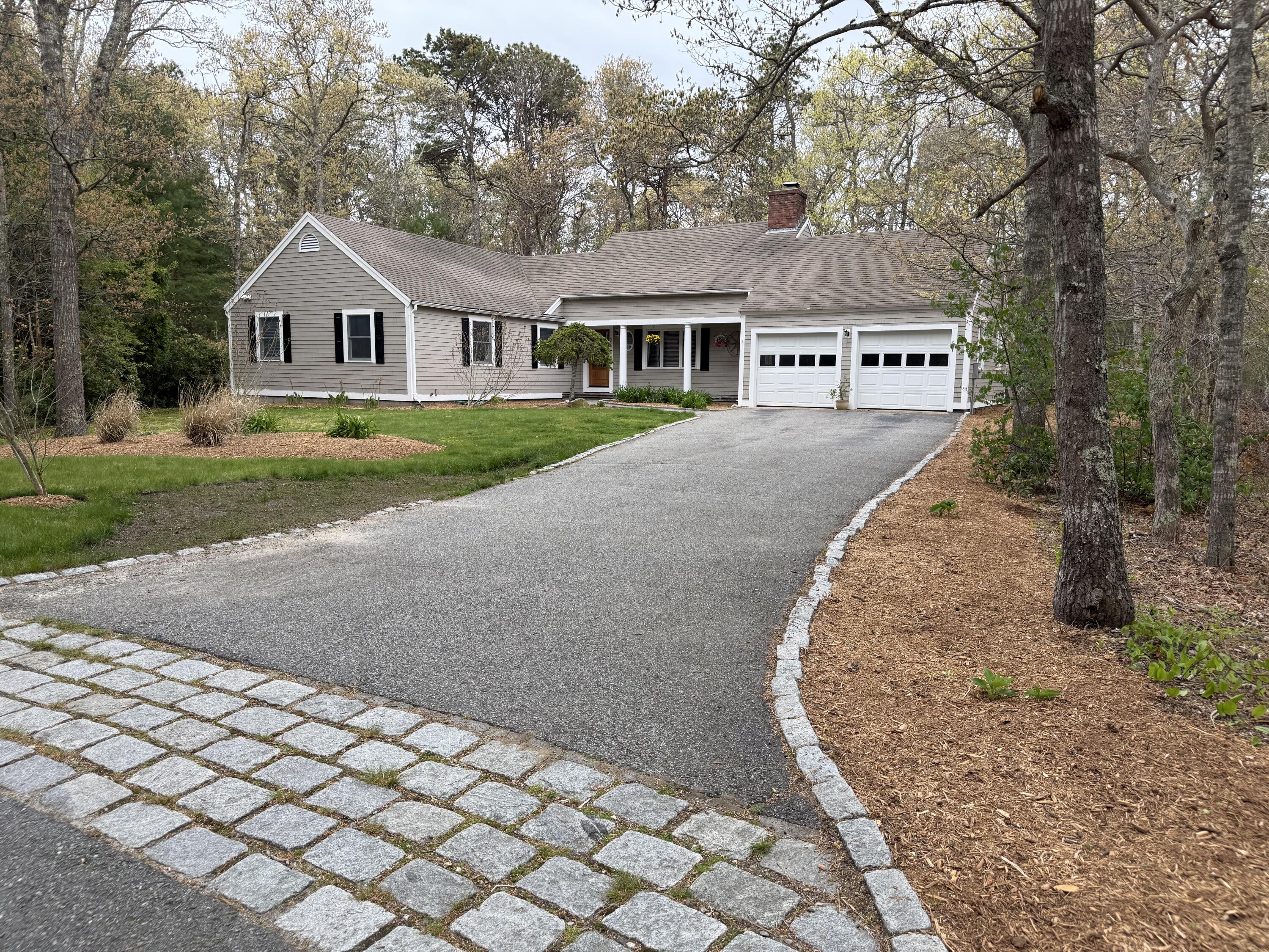 26 The Morgan Circle Mashpee MA 02649
