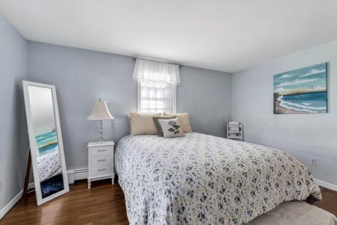 40 Captain Stanley Road South Yarmouth MA 02664