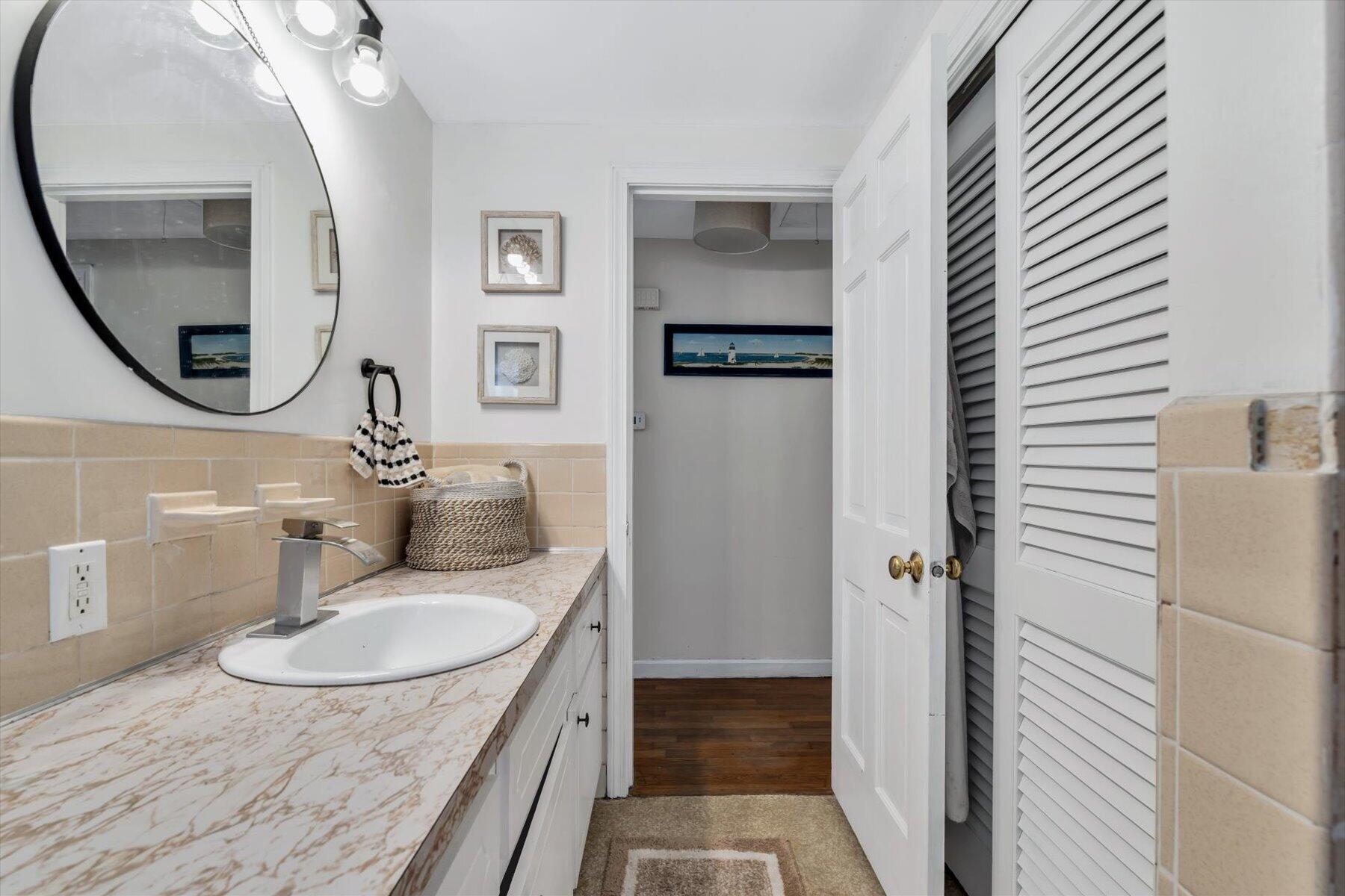 40 Captain Stanley Road South Yarmouth MA 02664