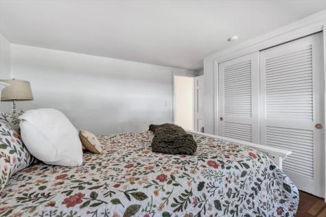 40 Captain Stanley Road South Yarmouth MA 02664
