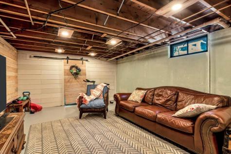 40 Captain Stanley Road South Yarmouth MA 02664