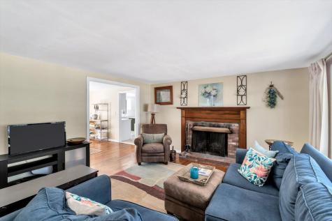 40 Captain Stanley Road South Yarmouth MA 02664