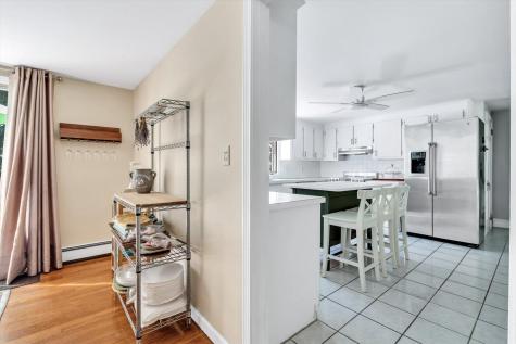 40 Captain Stanley Road South Yarmouth MA 02664