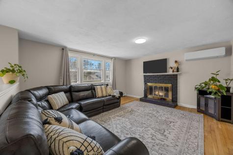 74 Meredith Drive Falmouth MA 02536