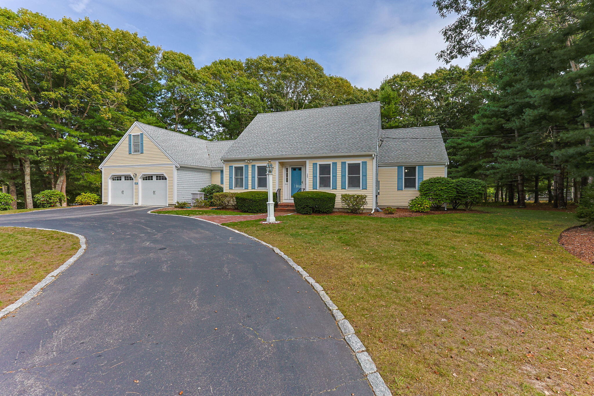 25 Sturbridge Drive Barnstable MA 02655