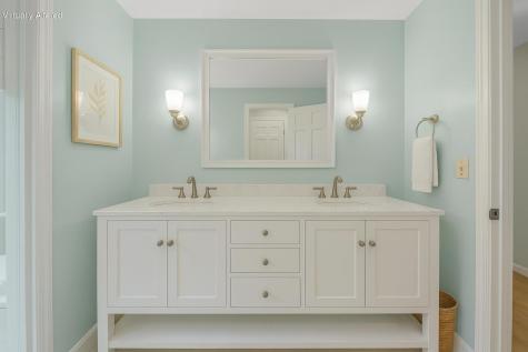 25 Sturbridge Drive Barnstable MA 02655