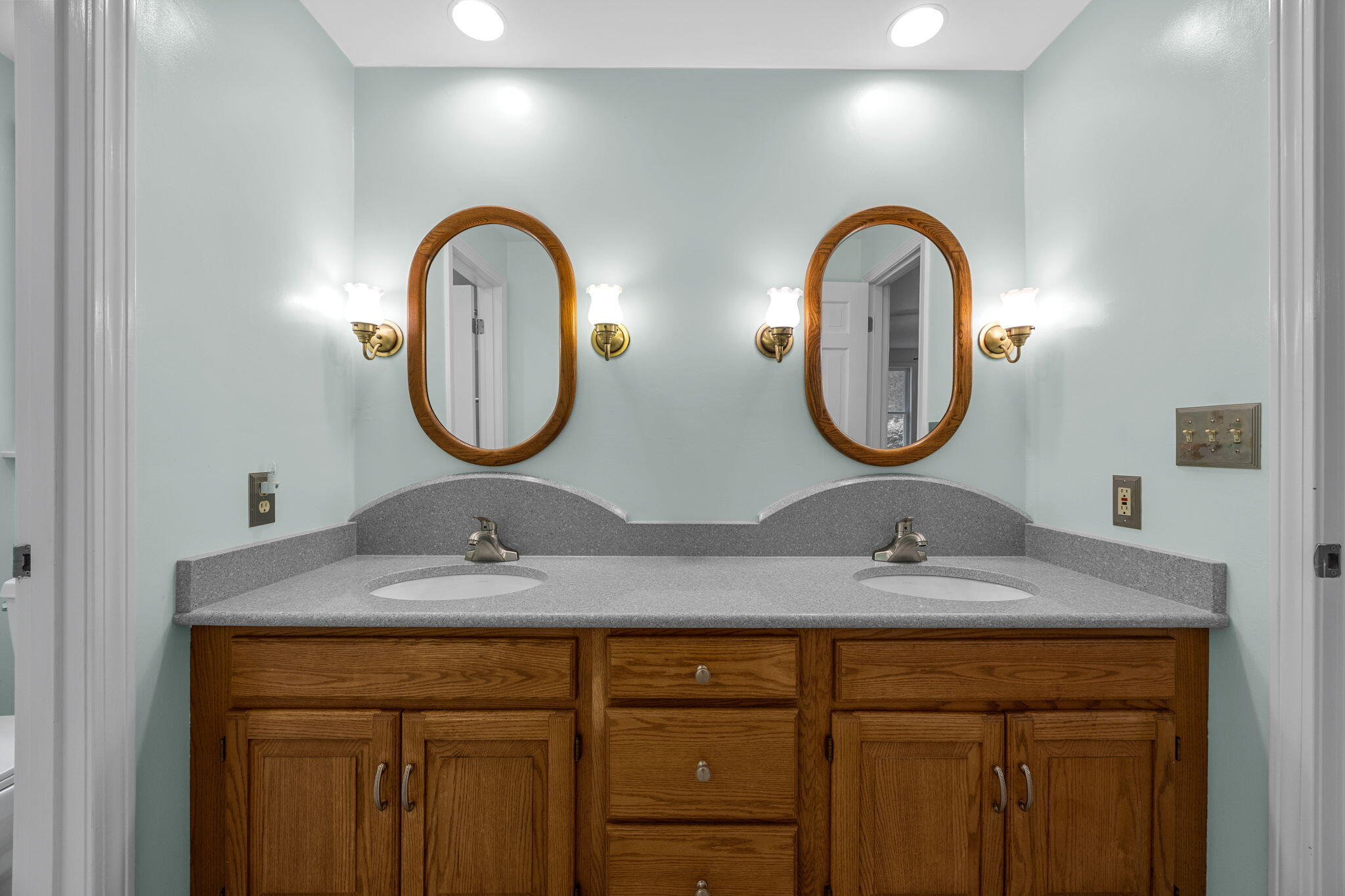 25 Sturbridge Drive Barnstable MA 02655