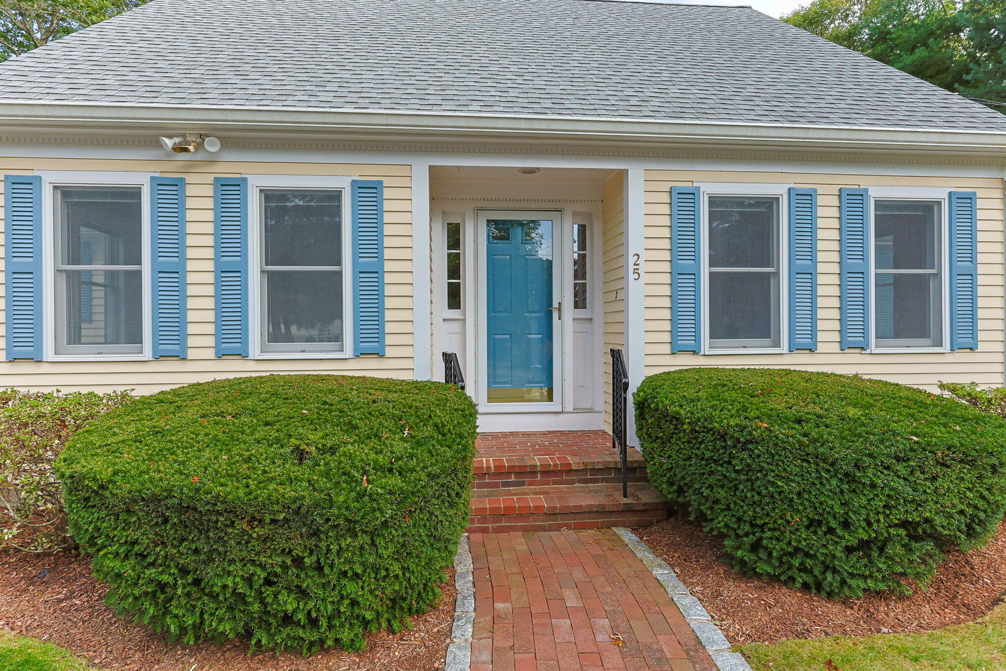 25 Sturbridge Drive Barnstable MA 02655