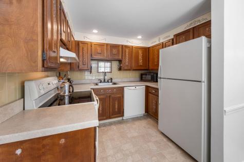 160 Joe Long Road Brewster MA 02631