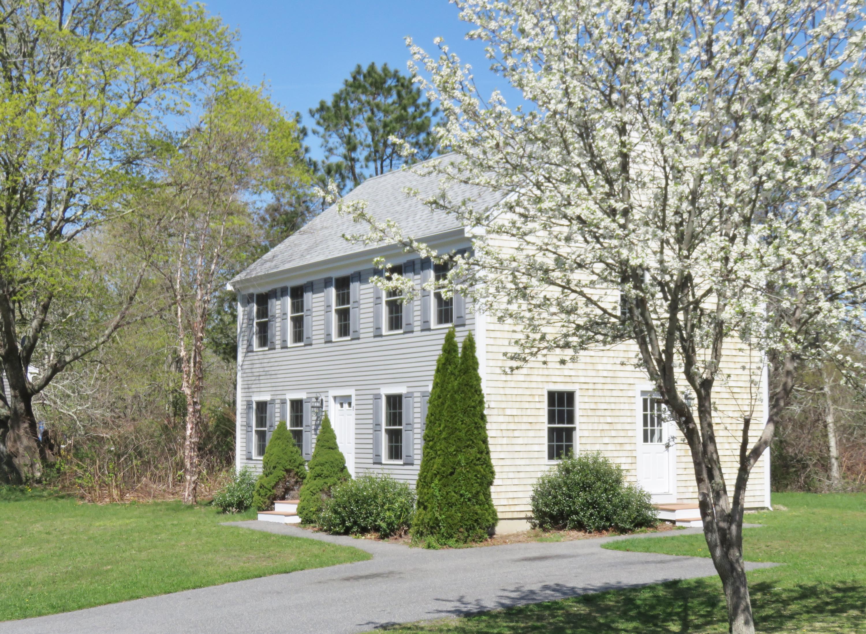 8 River Hill Road Mashpee MA 02649