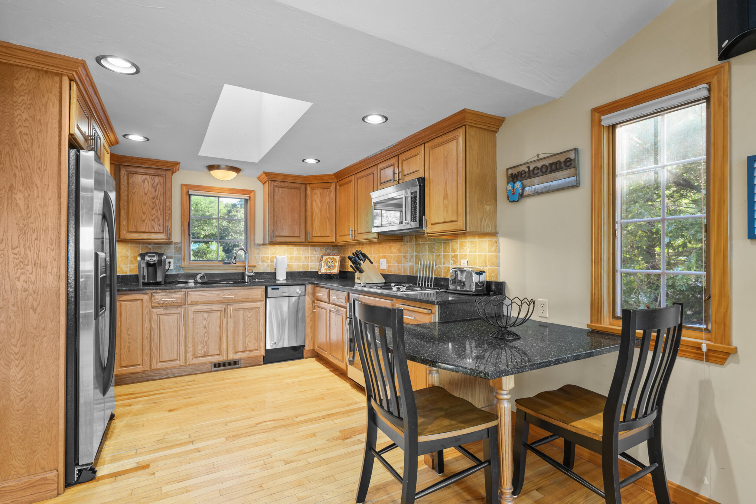 42 Cayuga Mashpee MA 02649