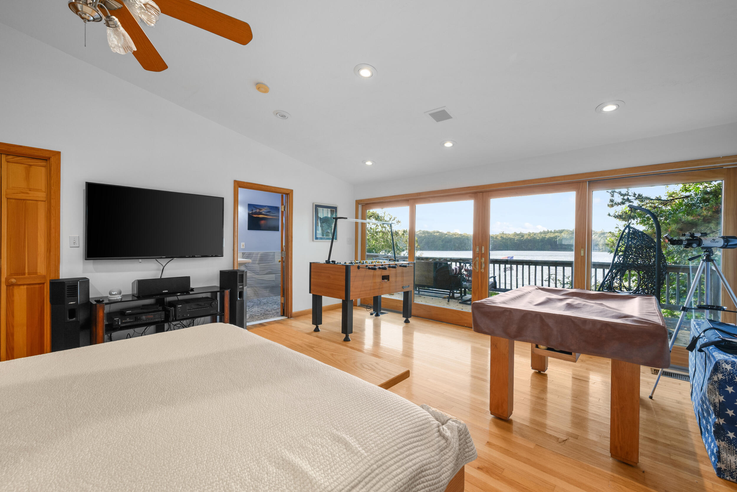 42 Cayuga Mashpee MA 02649