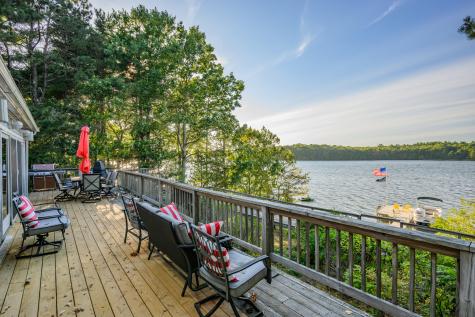 42 Cayuga Mashpee MA 02649