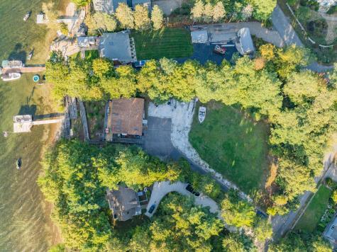 42 Cayuga Mashpee MA 02649