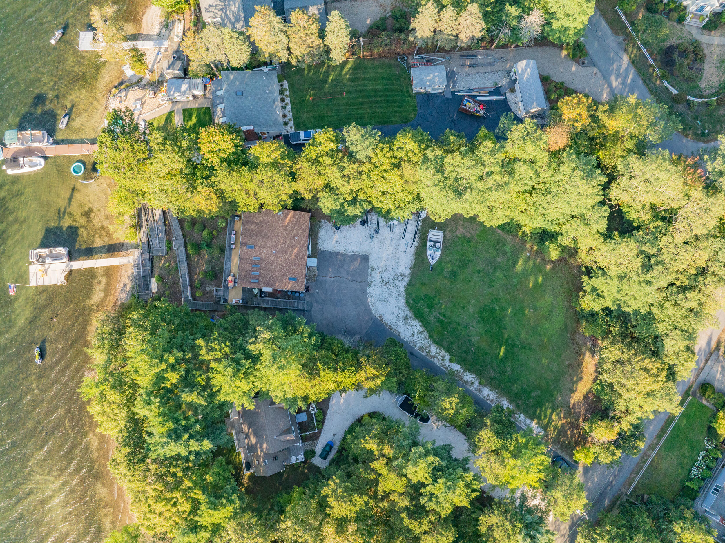 42 Cayuga Mashpee MA 02649