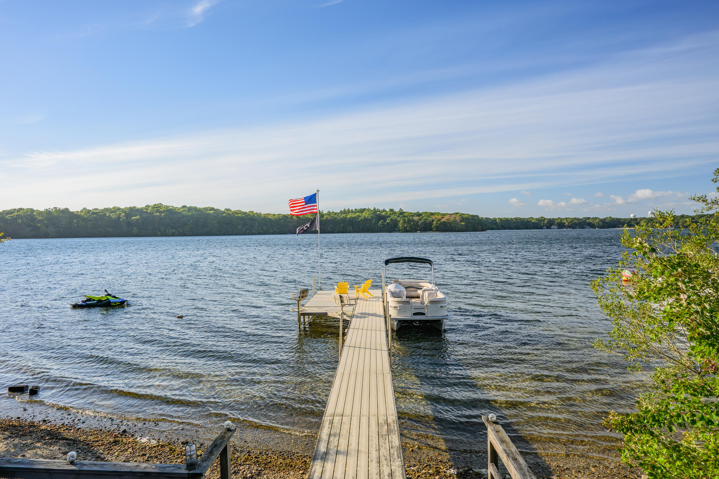 42 Cayuga Mashpee MA 02649