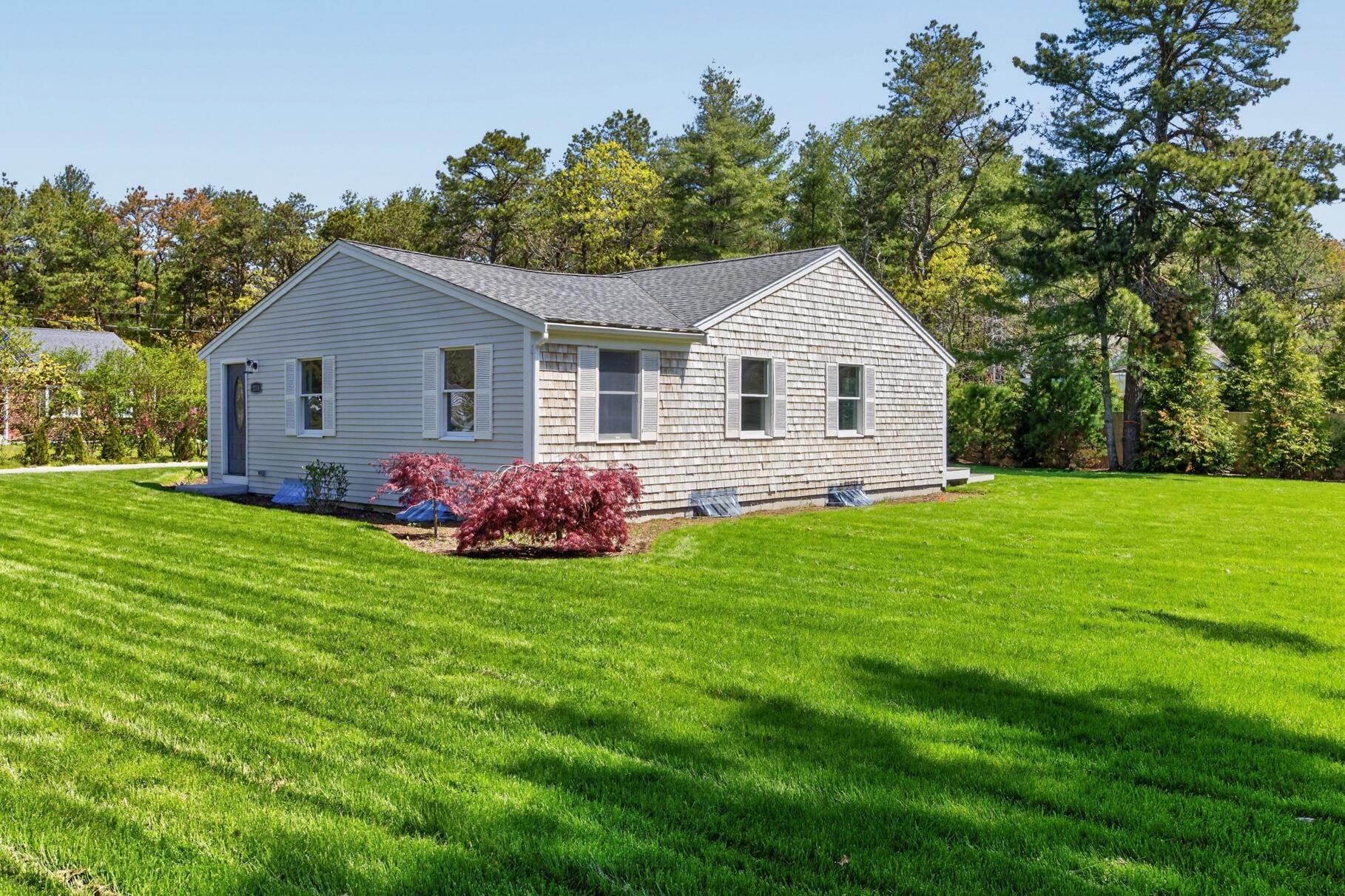 114 Orchard Road Mashpee MA 02649