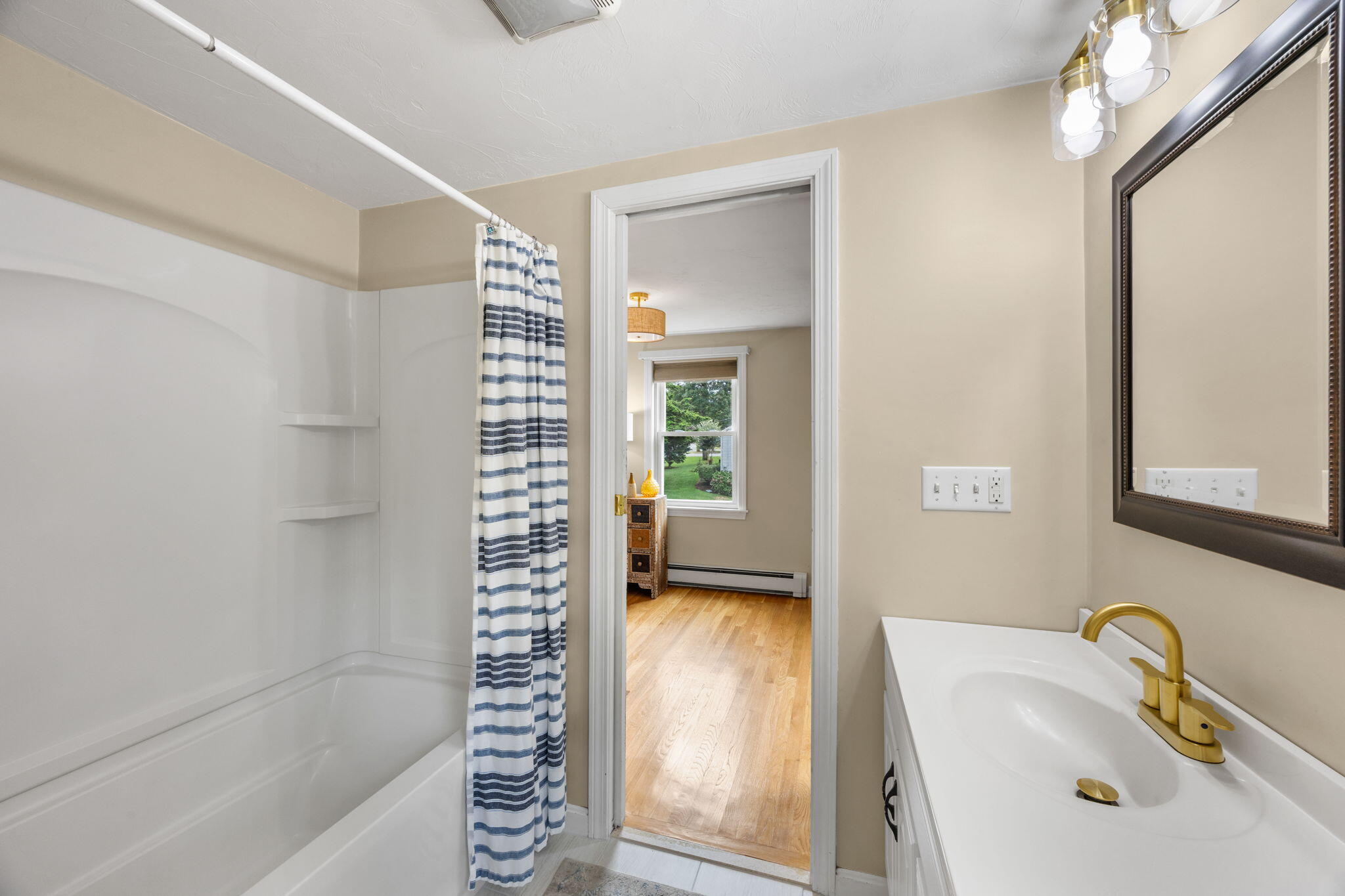 33 Lakefield Road South Yarmouth MA 02664