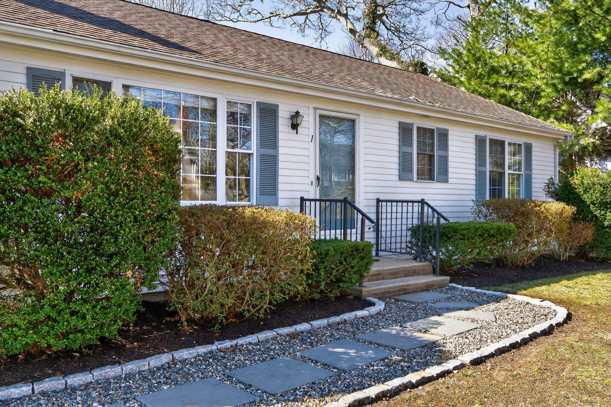 1 Charing Cross Road, Dennis MA photo 3