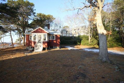 6 Jehu Pond Road Mashpee MA 02649