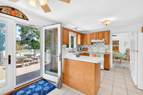108 Pheasant Lane Falmouth MA 02536