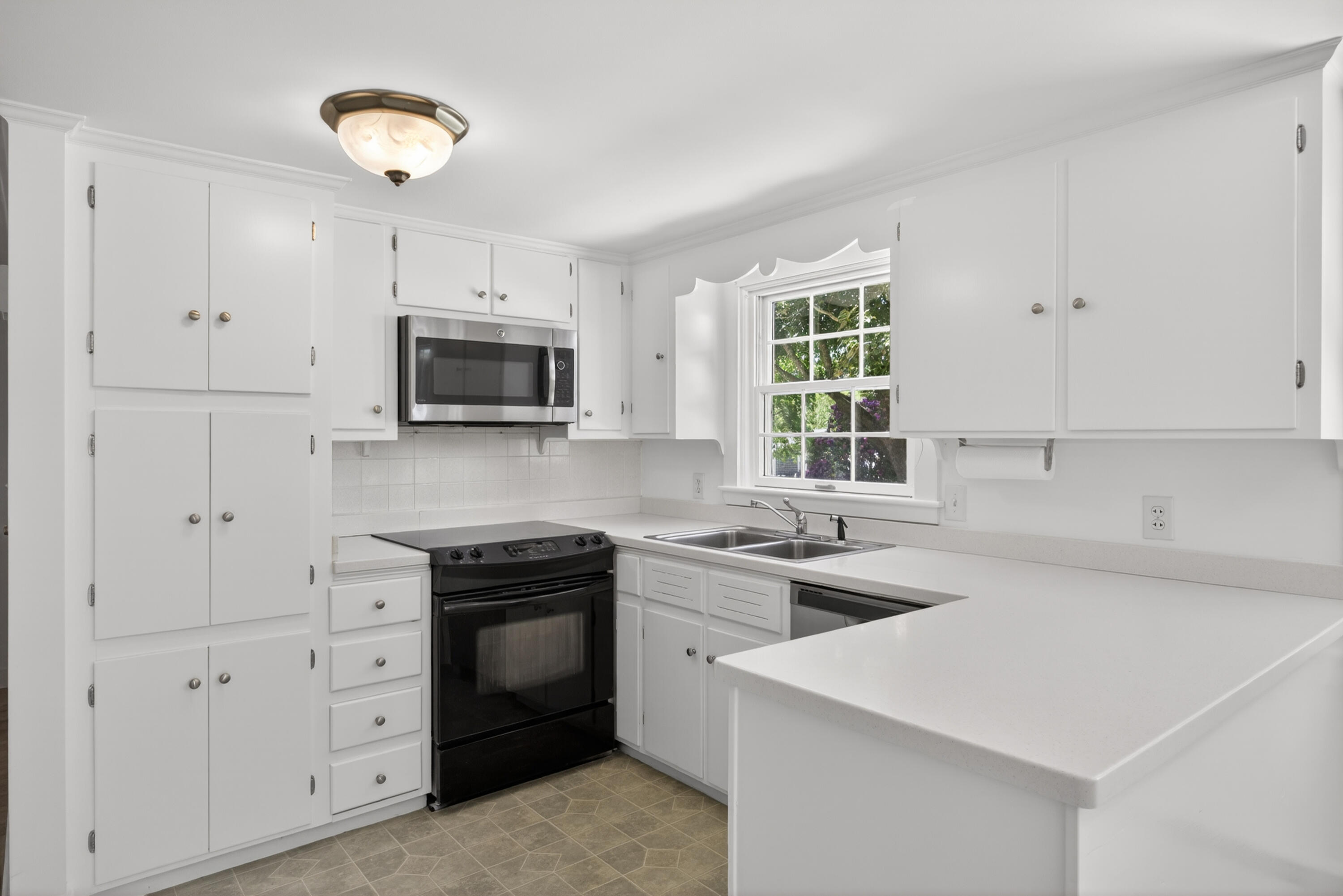 56 Field Street Falmouth MA 02540