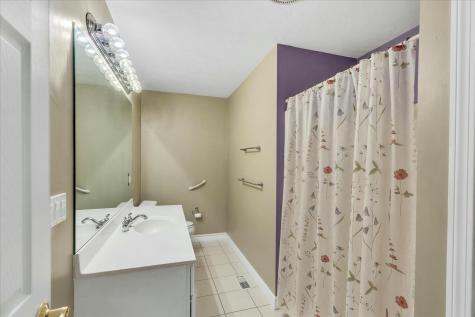 21 Longview Road Falmouth MA 02556