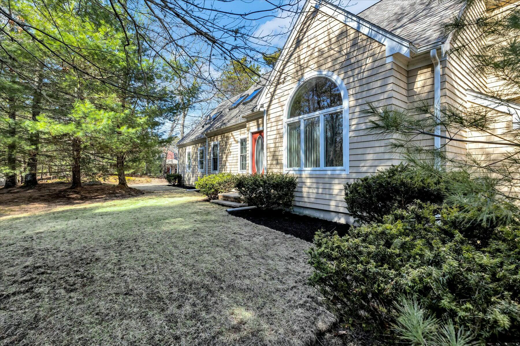 21 Longview Road Falmouth MA 02556