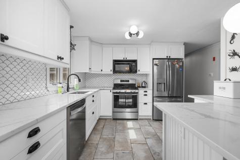 35 Leona Terrace Brewster MA 02631