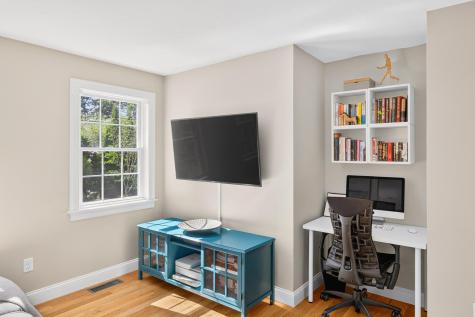 24 Chase Street Harwich MA 02671