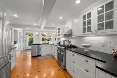 4428 Main Street Barnstable MA 02630