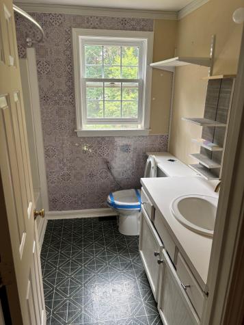 1 Castle Lane MA 02563
