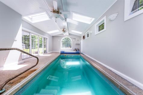 1529 Race Lane Barnstable MA 02648