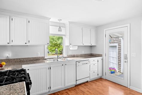 50 Redwood Lane Barnstable MA 02601