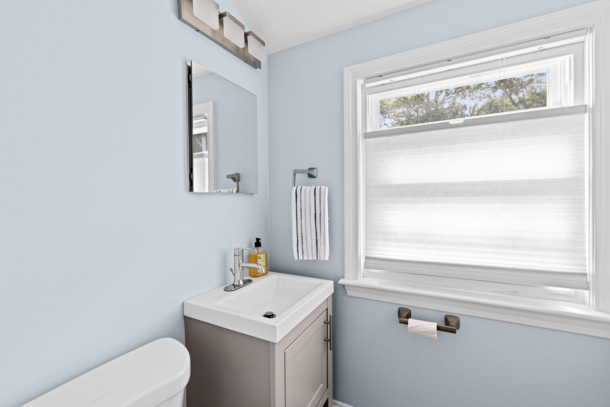 50 Redwood Lane Barnstable MA 02601