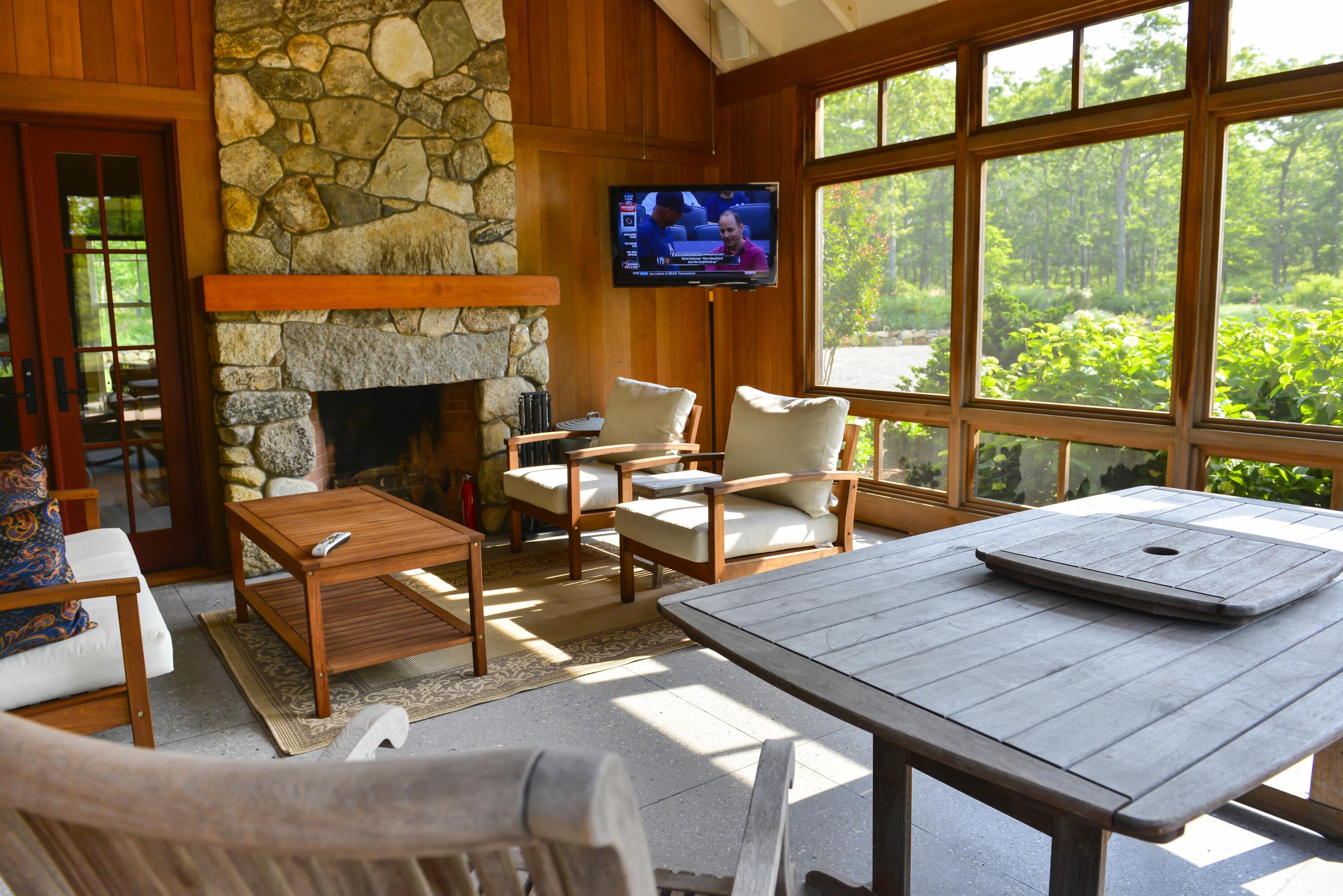 71 Stoney Hill Road Vineyard Haven MA 02568
