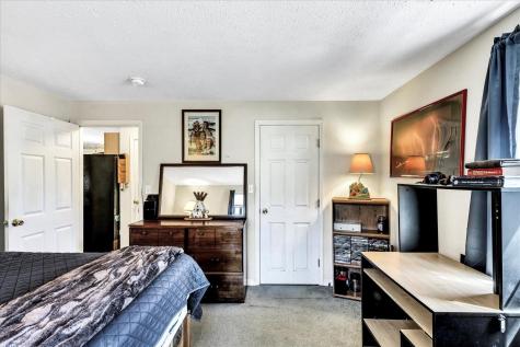 370 Quinaquisset Avenue Mashpee MA 02649